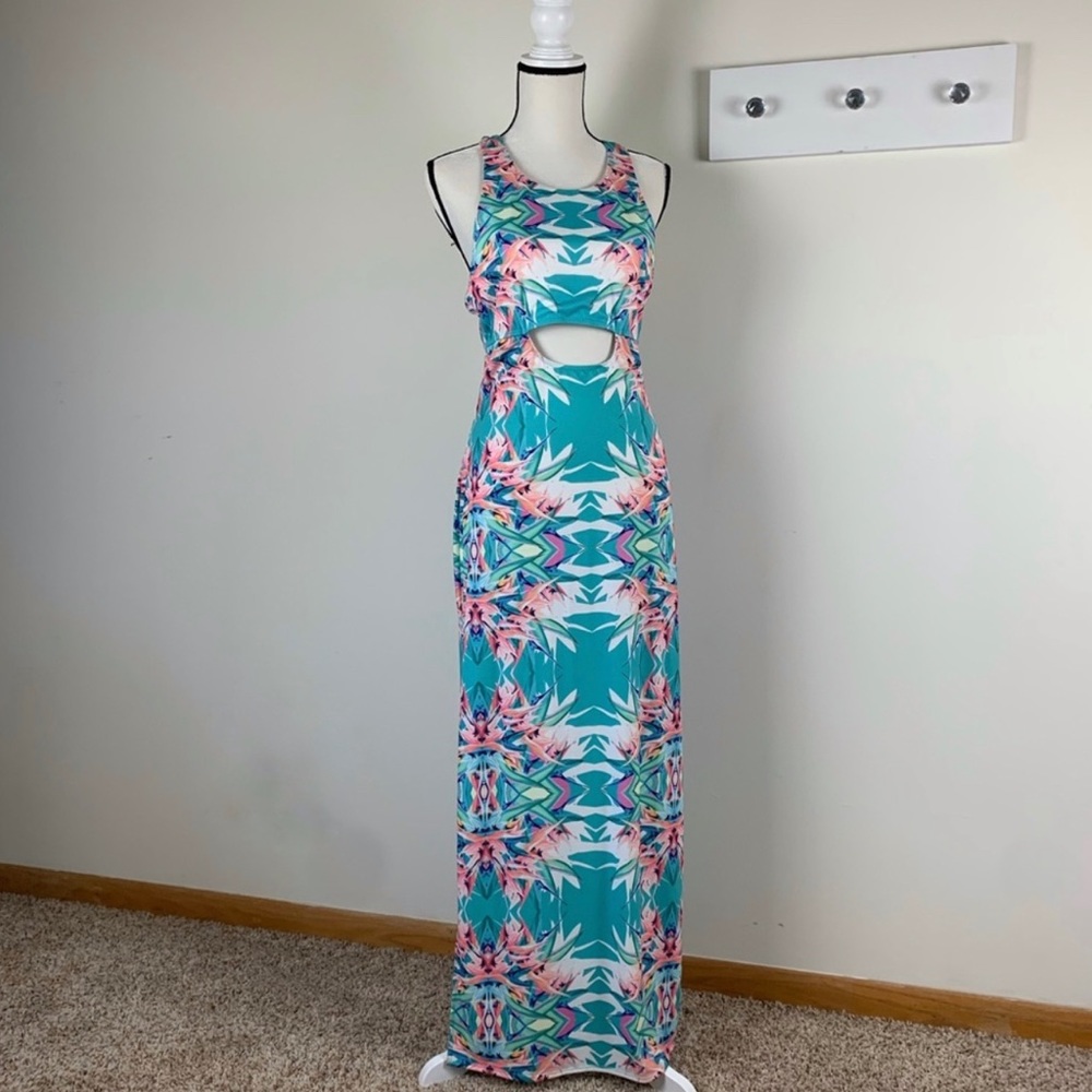 6 Shore Road Cut Out Maxi Dress